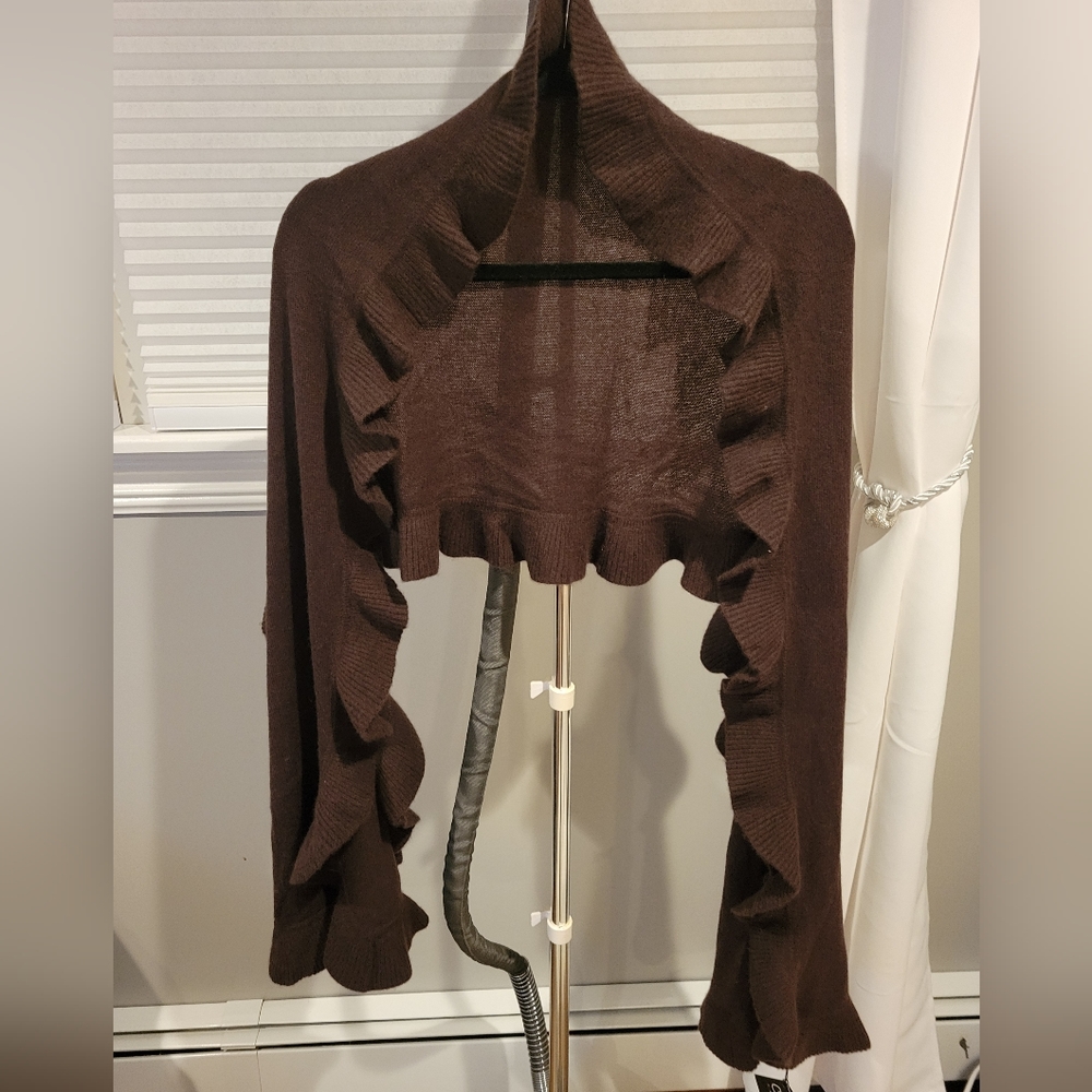 100% Cashmere Brown Ruffled Wrap